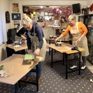 Workshop do it yourself mit Holz - Schilder Dekoration - Annebiente